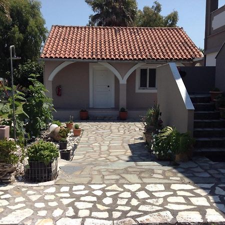 Babis Apartments & Studios Iremia Αχαράβη Εξωτερικό φωτογραφία