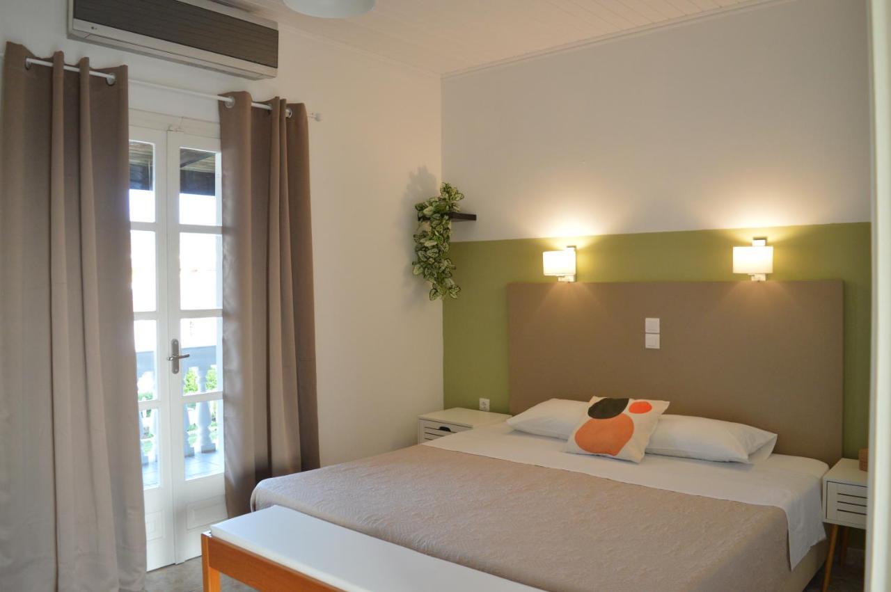 Babis Apartments & Studios Iremia Αχαράβη Εξωτερικό φωτογραφία