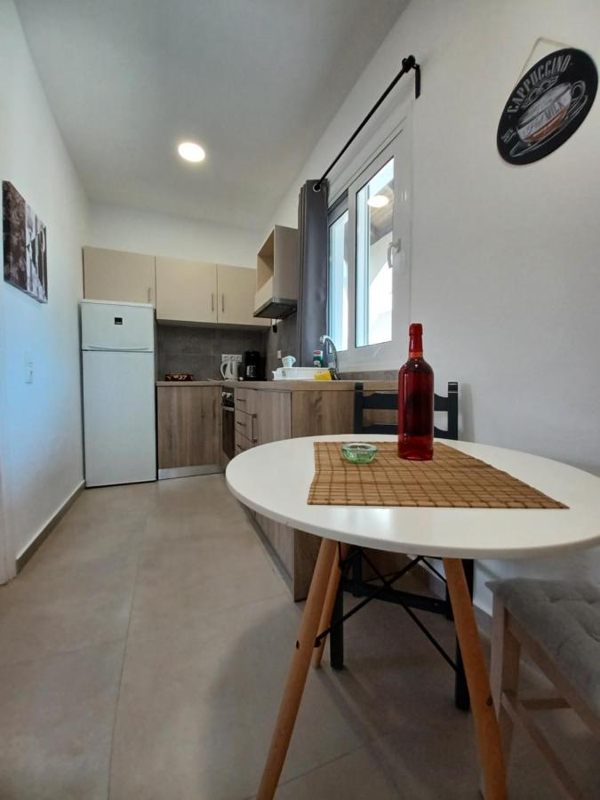 Babis Apartments & Studios Iremia Αχαράβη Εξωτερικό φωτογραφία