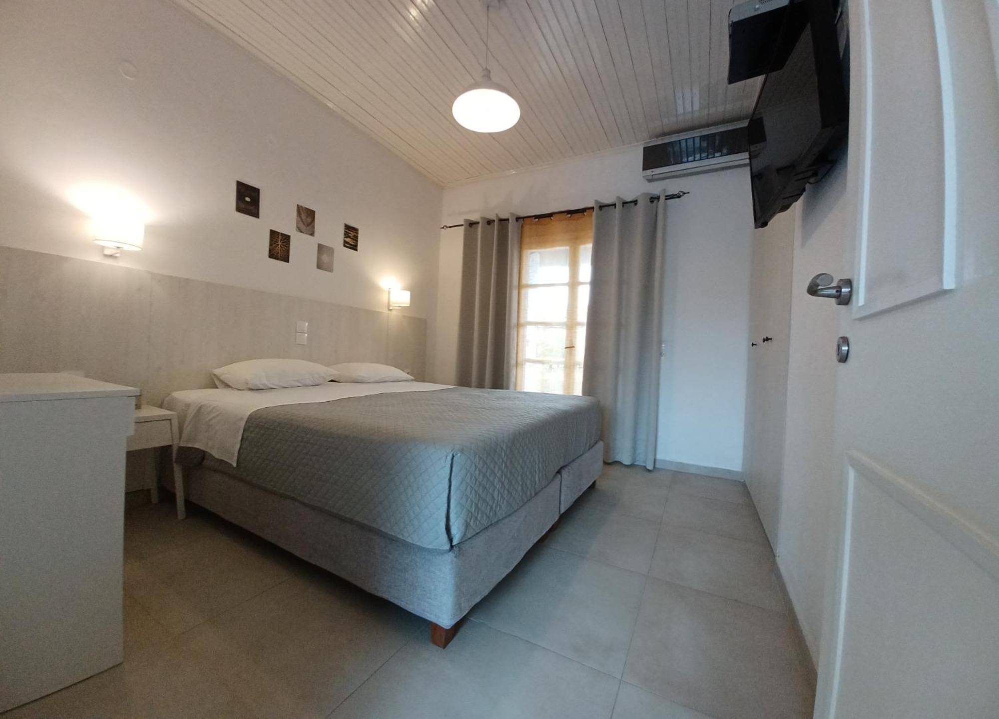 Babis Apartments & Studios Iremia Αχαράβη Εξωτερικό φωτογραφία